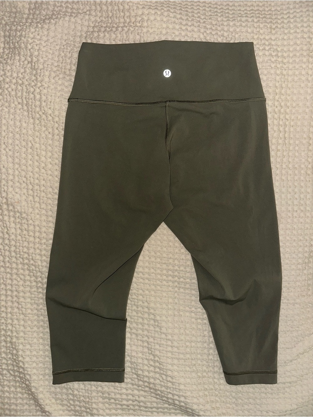 LULULEMON Align High Rise Crop 17, Women’s Leggings |Size 8|Olive Green